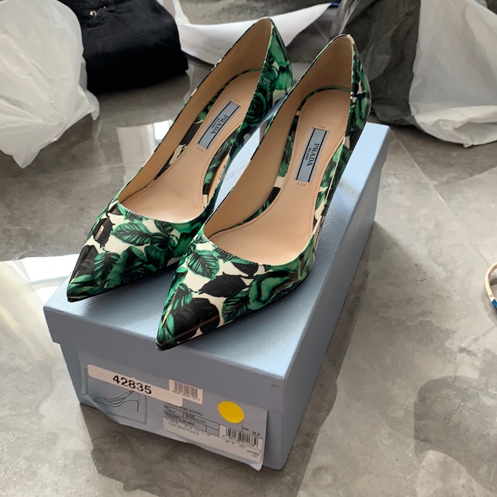NWB prada calzature donna vernice roses 6.5 - Picture 1 of 6